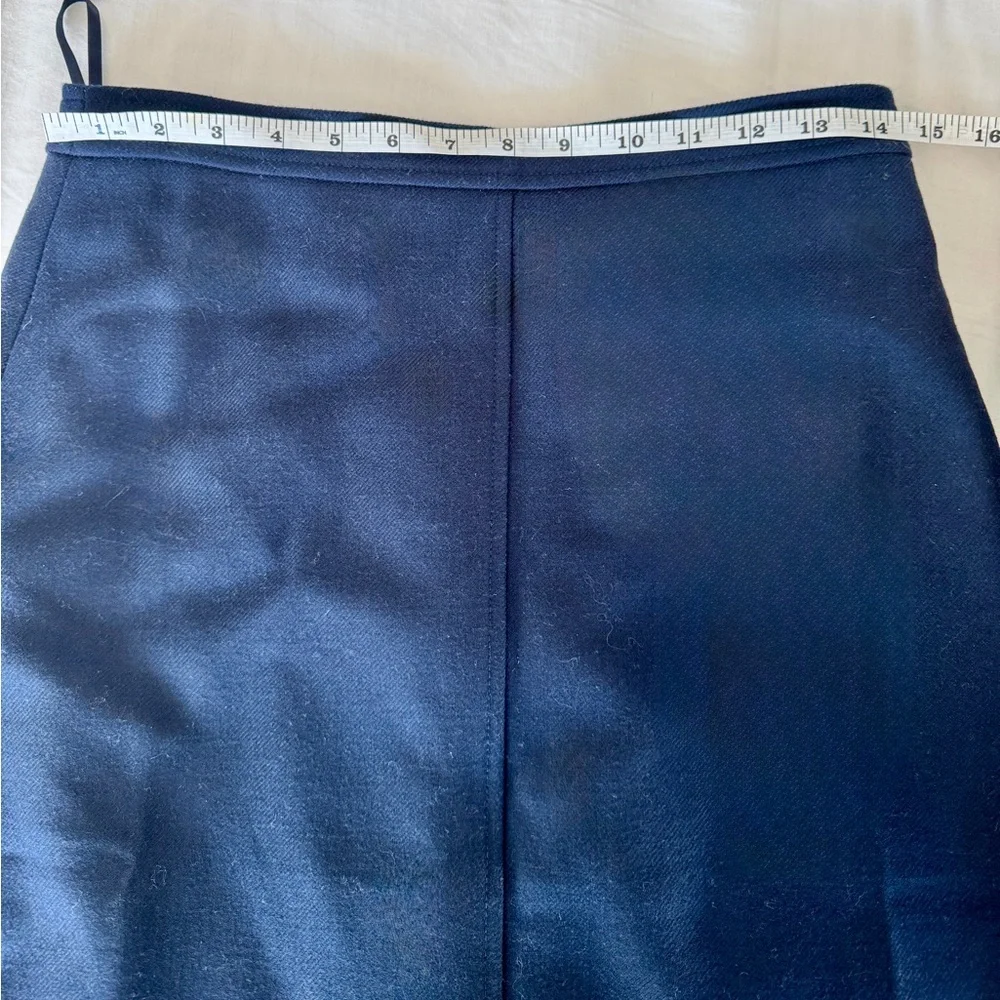 J Crew Midi Skirt in Double-Serge Wool Size 4 in Navy Color